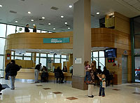 Hall principal Clínica Vespucio