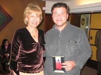 La Dra. Anita Schmidt y <br> el Dr. José Valera