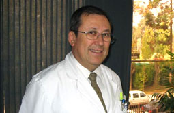Dr. Guillermo Acuña,<br>Gobernador del Capítulo Chileno<br>del American College of Physicians