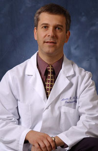Dr. Álvaro González Koch