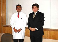 Dr. Patricio Huenchuñir y<br> Sr. Lorenzo Leyton