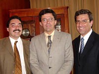 Dr. Cristian Munítiz, Dr. Pedro García<br> y Dr. Patricio Muñoz