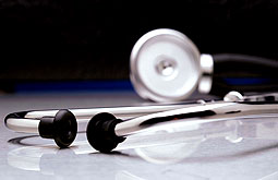 Terapia corta contra la hepatitis C es menos eficaz que el régimen de 24 semanas