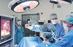 Apendicectomía laparoscópica puede ser la técnica de elección