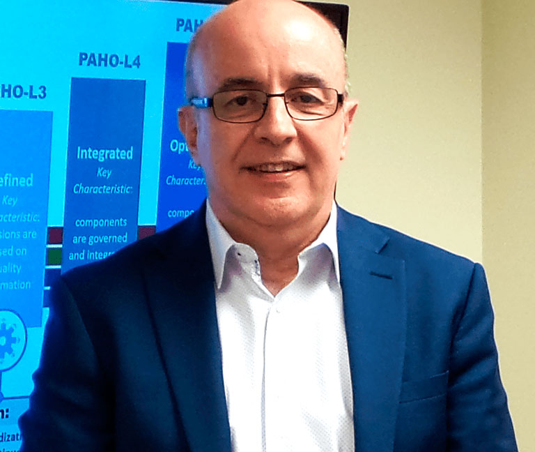 “La efectividad de la IA depende de cómo se le indique qué hacer