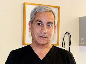 Dr. Jaime Cisneros Araya