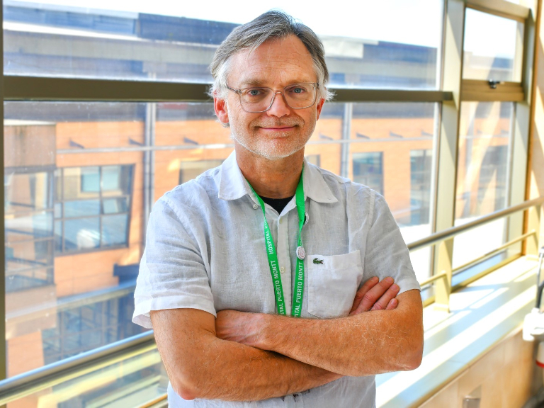 pablo moore, hospital puerto montt, revisor, bmj