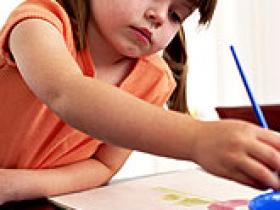 Mayor crecimiento intrauterino provocaría leucemia linfoblástica en la niñez