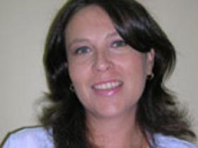 Dra. Ángela Schnettler