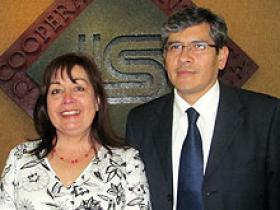 Dra. Laura Caballero y Sr. Roberto Ruiz