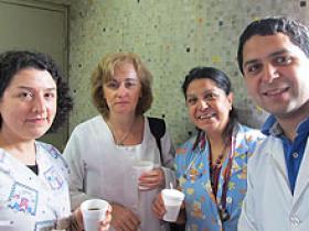 Dres. Marcela Molina, Teresa Vidal, Regina Moreno y Álvaro Retamal