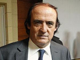 Dr. Carlos Calvo Monfil