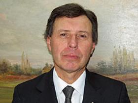 Dr. José Luis Vukasovic Ramírez