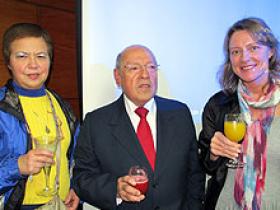 Dres. Gloria Herrera, Alberto Moreno y Margarete Oelker