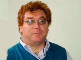 Dr. Fernando Chuecas Saldías