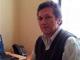 Dr. Fernando Carvajal Encina