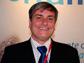 Dr. Javier Corvalán Rinsche