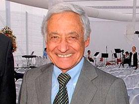 Dr. Juan Pablo Beca
