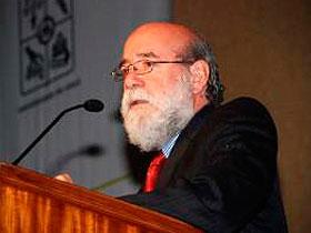 Dr. Enrique Accorsi Opazo