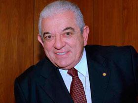 Dr. Manuel Peña