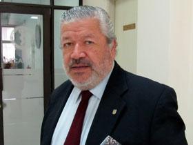 Dr. Raúl González Ramos