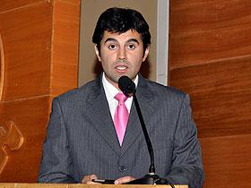 Dr. Rodrigo Mansilla Vivar