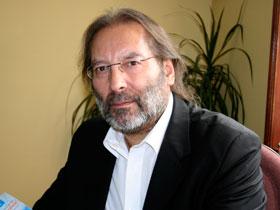 Dr. Raúl Morris Cárdenas