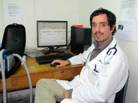 Dr. Fernando Molt Cancino