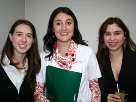 Dras. Claudia Ehijo, Tiare Quiroz y Constanza Avilés
