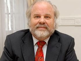 Dr. Jorge Las Heras