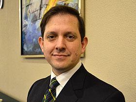 Dr. Fernando Wilson Lazo