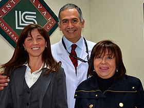 Sra. Marietta Carrasco, Dr. Fernando Soto y Sra. Patricia Pineda