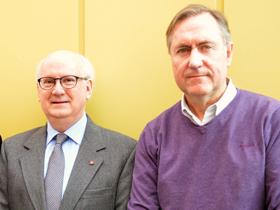 Sr. John Rees y Dr. Guillermo Bugedo