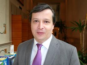 Dr. Daniel Zenteno Araos