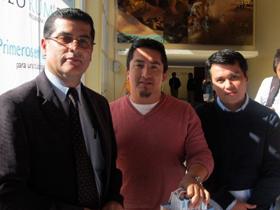 Sr. Juan Uribe y Dres. Patricio Almendras y José Llanquileo