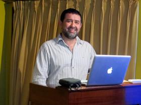 Dr. Marcelo Silva Gárate