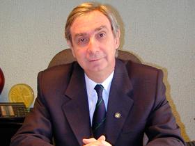Dr. Fernando Lolas Stepke