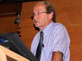 Dr. Pablo Vial Claro