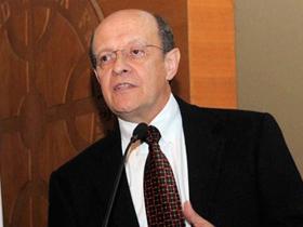 Dr. Salvador Álvarez Guarderas