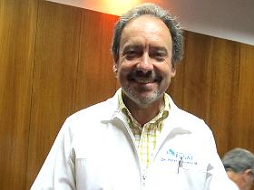 Dr. Peter Holloway Melo