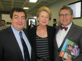 Dr. Claudio Zúñiga, Sra, Ingrid Ramdohr y Dr. Misael Ocares