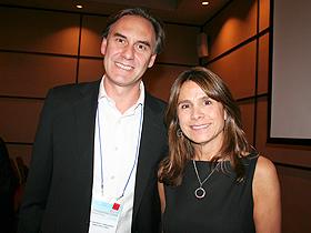 Dres. Mauricio Fernández y Carolina González