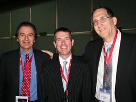Dres. Enrique Mullins, Mark Davis y Gil Yosipovitch