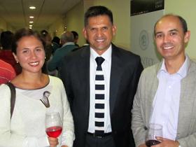 Sra. Cristina Fontalba, Sr. Pablo Varas y Dr. Denis Fuentes