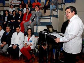 Dr. Luis Hernán González Grunert