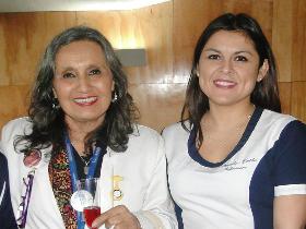 Dra. María Angélica Belmar y Sra. Claudia Uribe