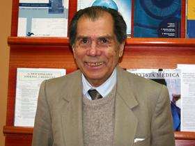 Dr. Ángel Pavez Mackenzie