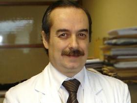 Dr. Víctor Caire Villarroel