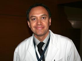 Dr. Rodrigo Rosas Condemarín