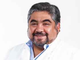 Dr. Carlos Bustamante San Martín